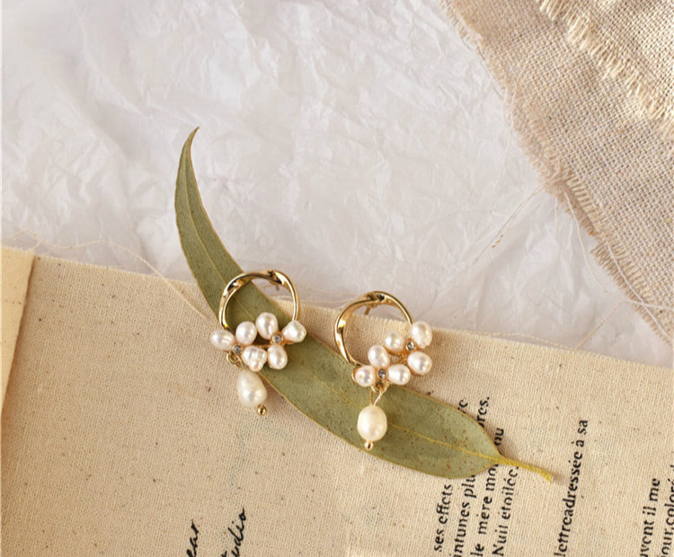 Pearl Dangle Earrings | Pearl Cute Earrings | Bridal Earrings | Oval Pearl Earrings | Pearl Earrings | Japanese Style Earrings