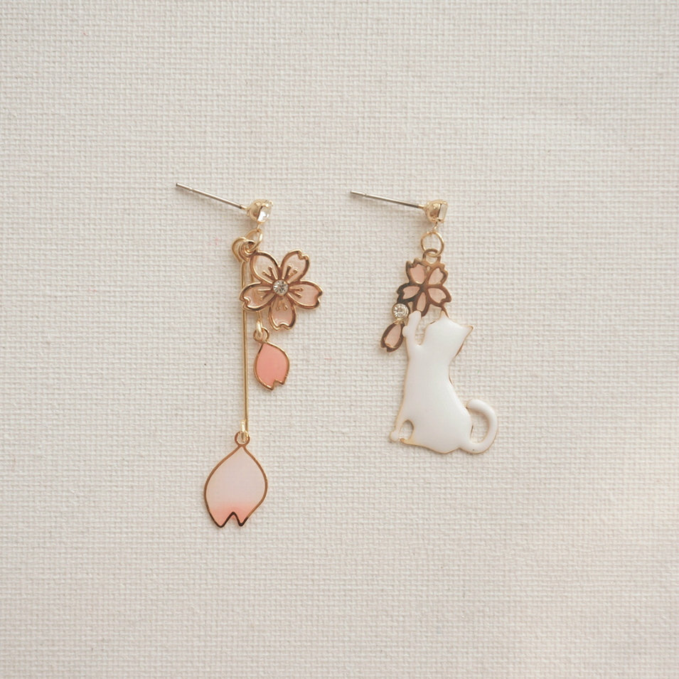 Japanese Cat Earrings | Cute Cat Earrings | Cat Jewelry | Cat Lady Gift | Pink Earrings | Korean Earrings| Flower Earrings | Christmas