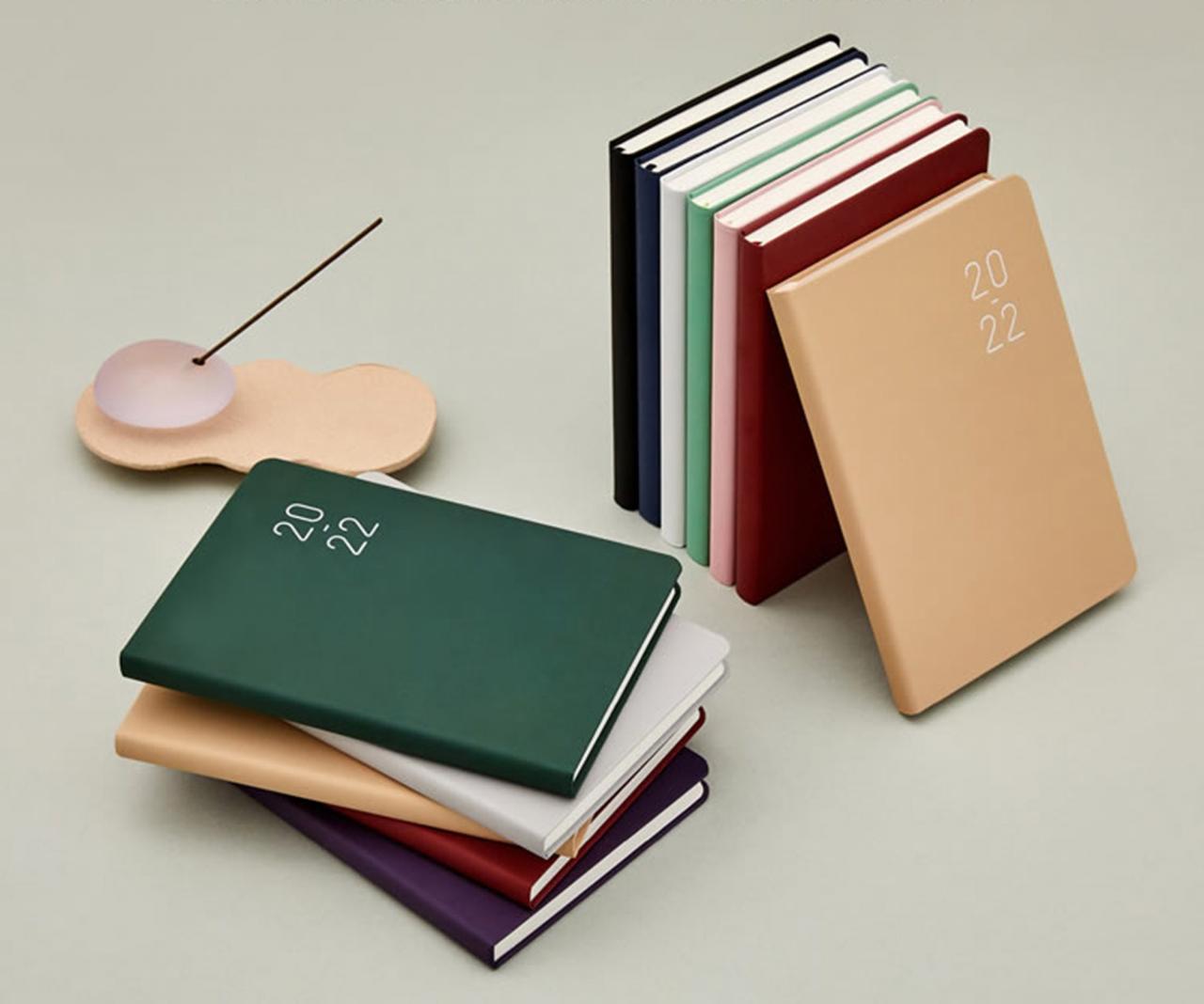2022 Planner - Weekly & Monthly - 10 Colors | 2022 Weekly Planner | 2022 Monthly Planner | 2022 Diary Journal Agenda | 2022 Planner Notebook